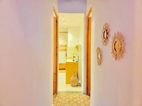 Your Boutique Mediterranean Stay In Barcelona 0*,  Spanien